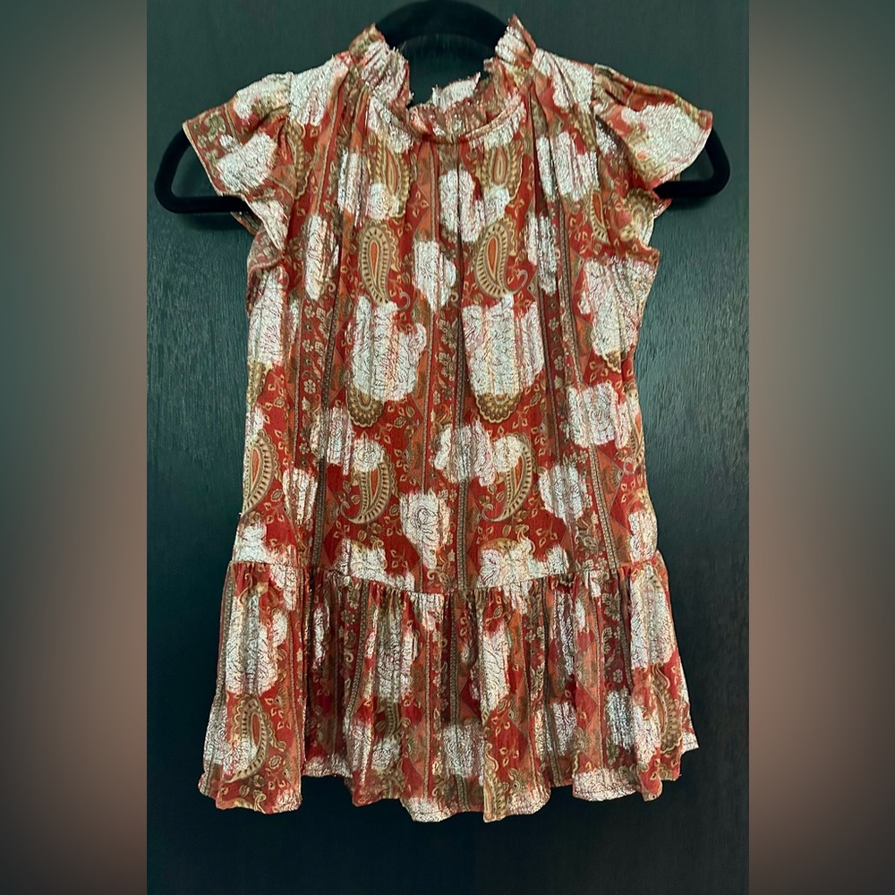 Anthropologie, Vanna  Shimmer Paisley Top
Sz 2
Very Good Condition